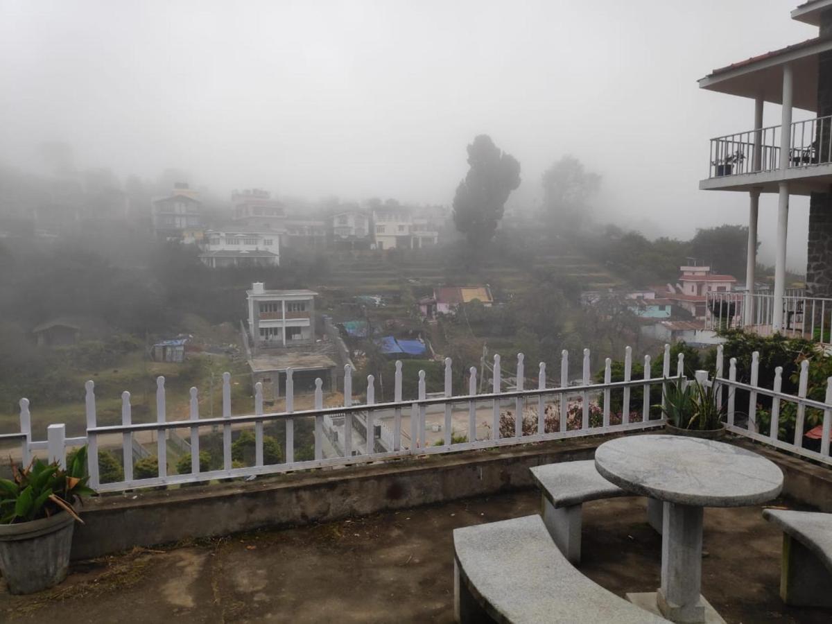 Status Hillpark Hotel Kodaikanal Ngoại thất bức ảnh
