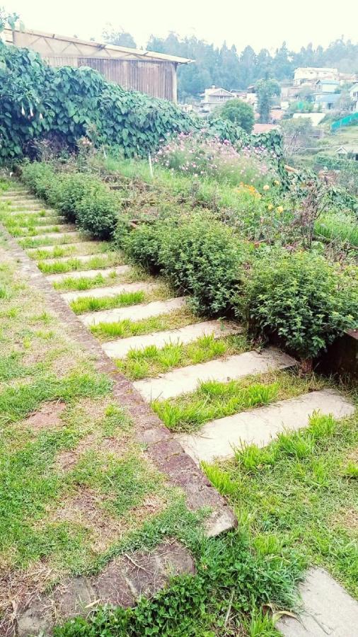 Status Hillpark Hotel Kodaikanal Ngoại thất bức ảnh
